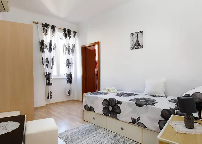 Stella * 斯普利特